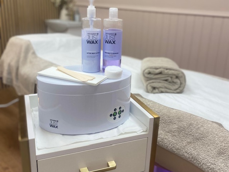 Waxing treatment at Everybody's Beautiful Stonehouse